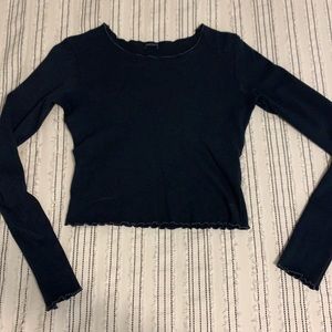 BRANDY MELVILLE black long sleeve shirt